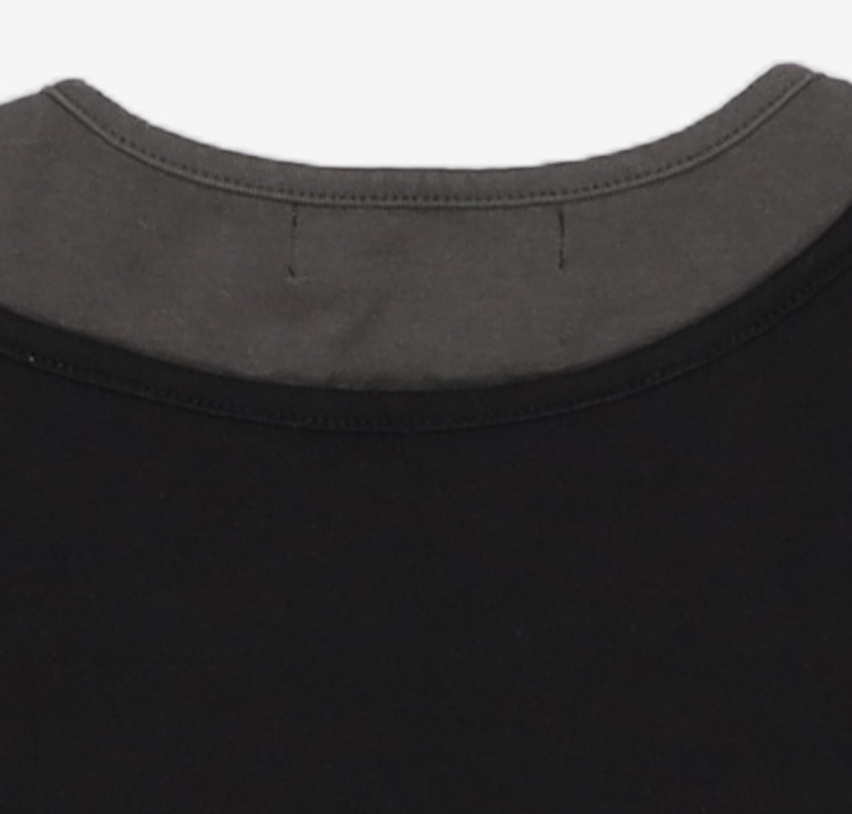 오디너리 홀리데이(ORDINARY HOLIDAY) LAYERED GRAPHIC T-SHIRT [BLACK] FREE