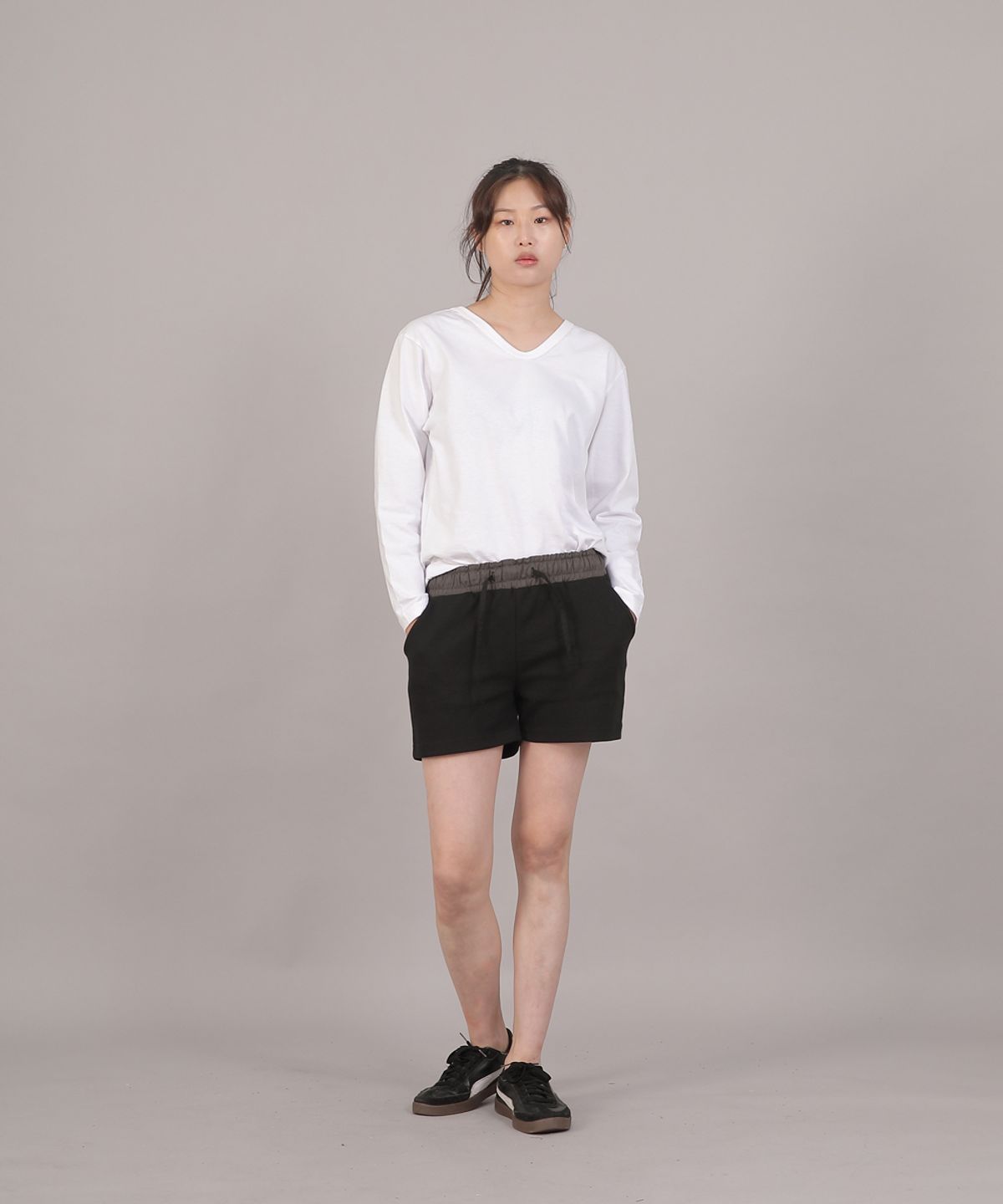 세인트크루(SAINTCREW) 미니멀 코어 포인트밴드 숏팬츠 CBW-386 그레이블랙