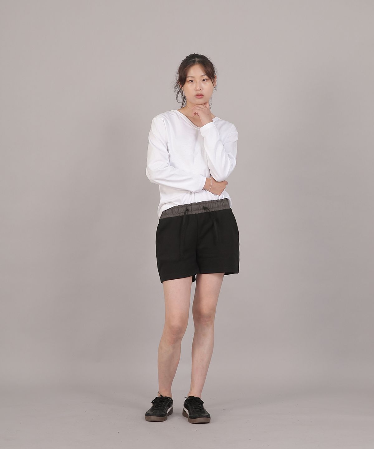 세인트크루(SAINTCREW) 미니멀 코어 포인트밴드 숏팬츠 CBW-386 그레이블랙