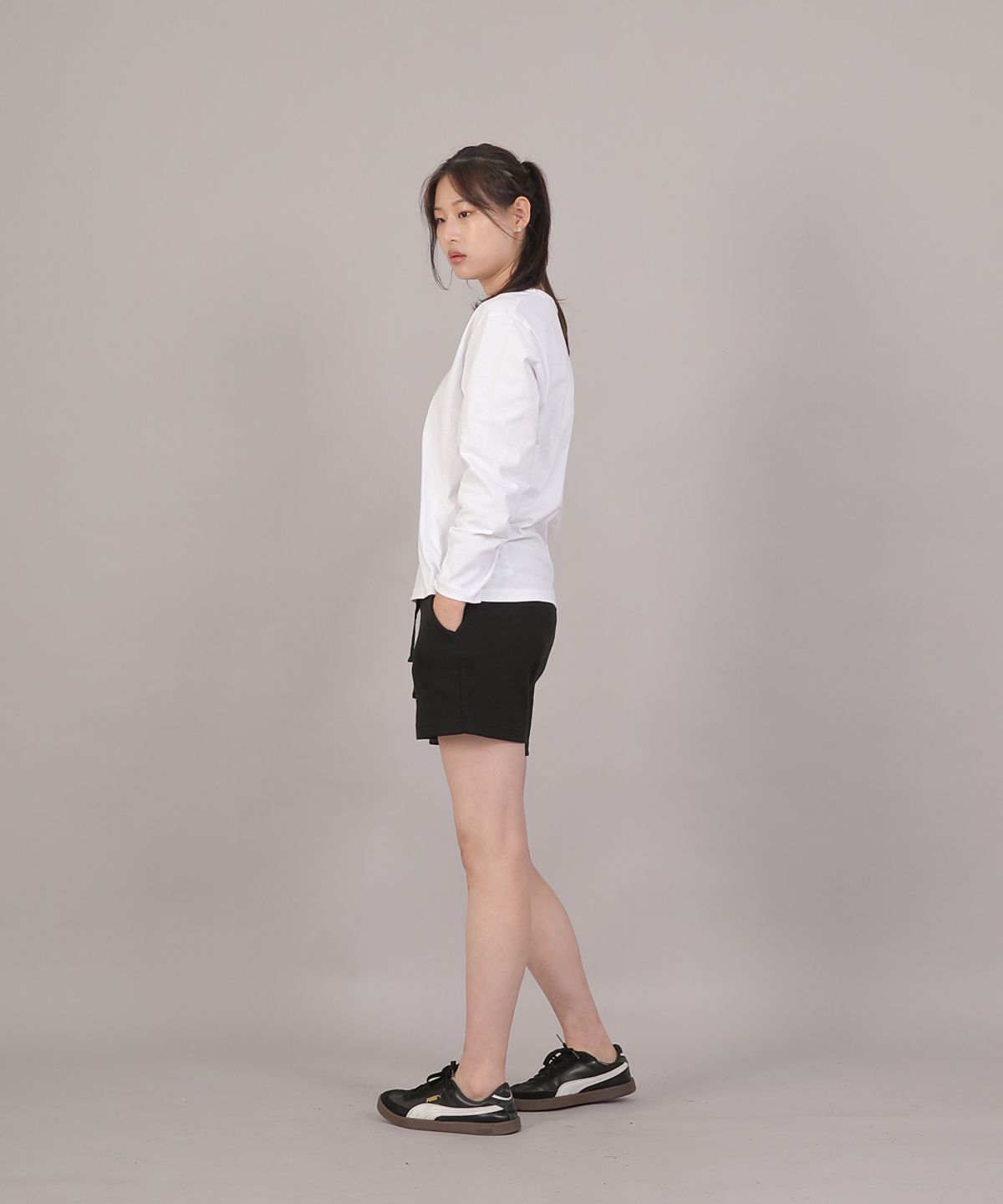 세인트크루(SAINTCREW) 미니멀 코어 포인트밴드 숏팬츠 CBW-386 그레이블랙