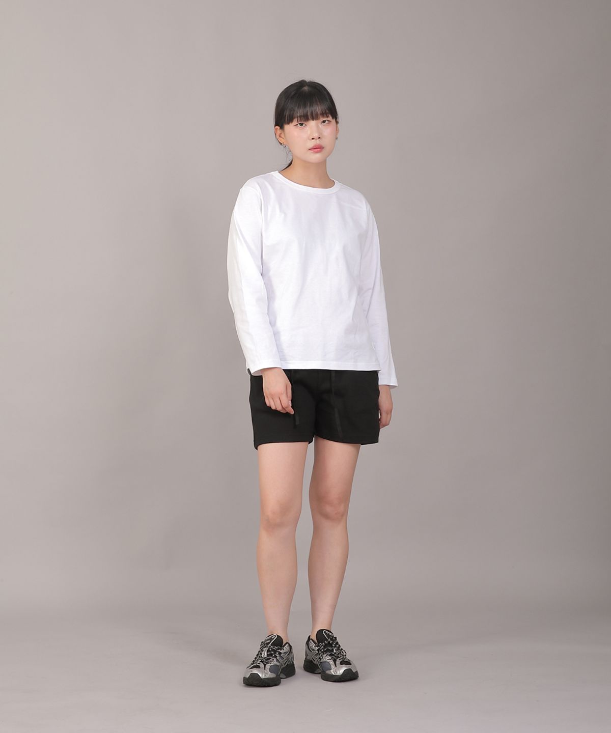 세인트크루(SAINTCREW) 미니멀 코어 포인트밴드 숏팬츠 CBW-386 오트밀블랙