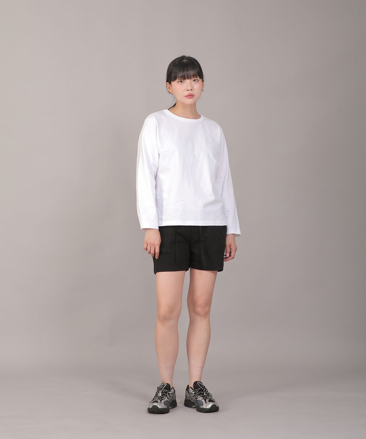 세인트크루(SAINTCREW) 미니멀 코어 포인트밴드 숏팬츠 CBW-386 오트밀블랙