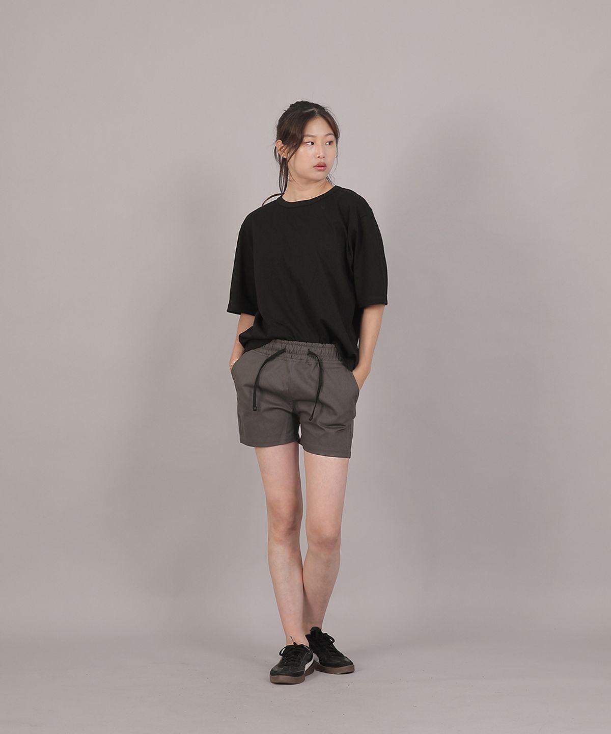 세인트크루(SAINTCREW) 미니멀 16s R넥 반팔티셔츠 SLR-8A05 블랙