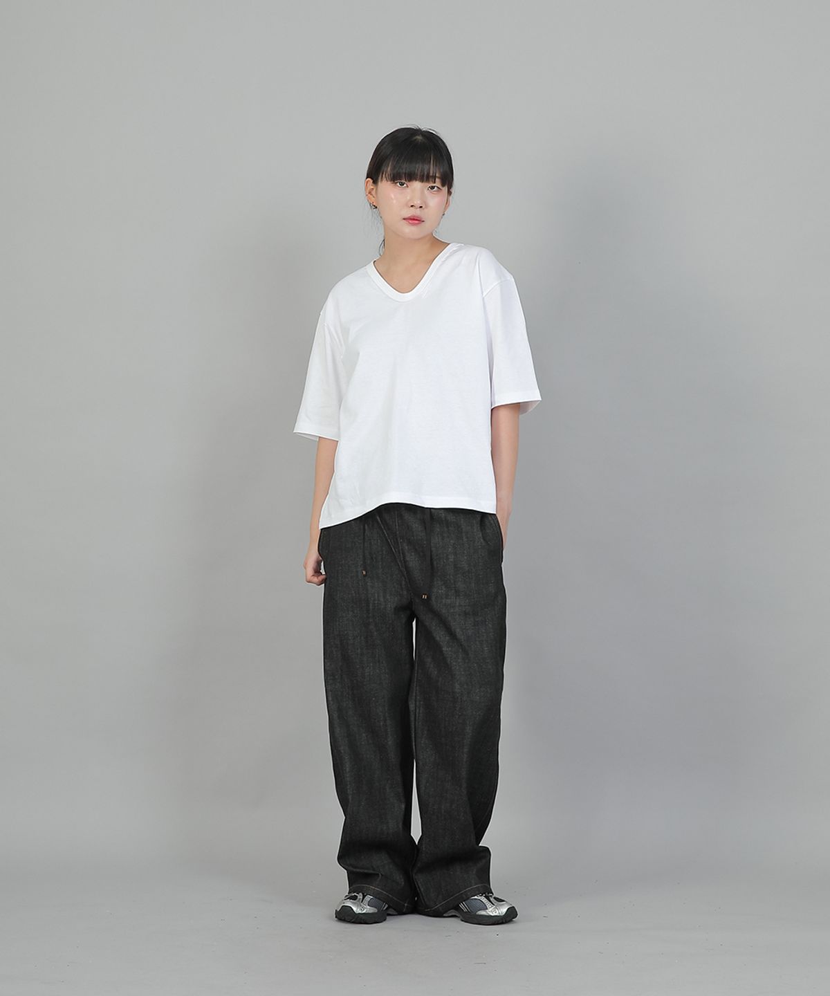 세인트크루(SAINTCREW) 오버핏 소프트 V넥 반팔티셔츠 MVM-8A12 화이트