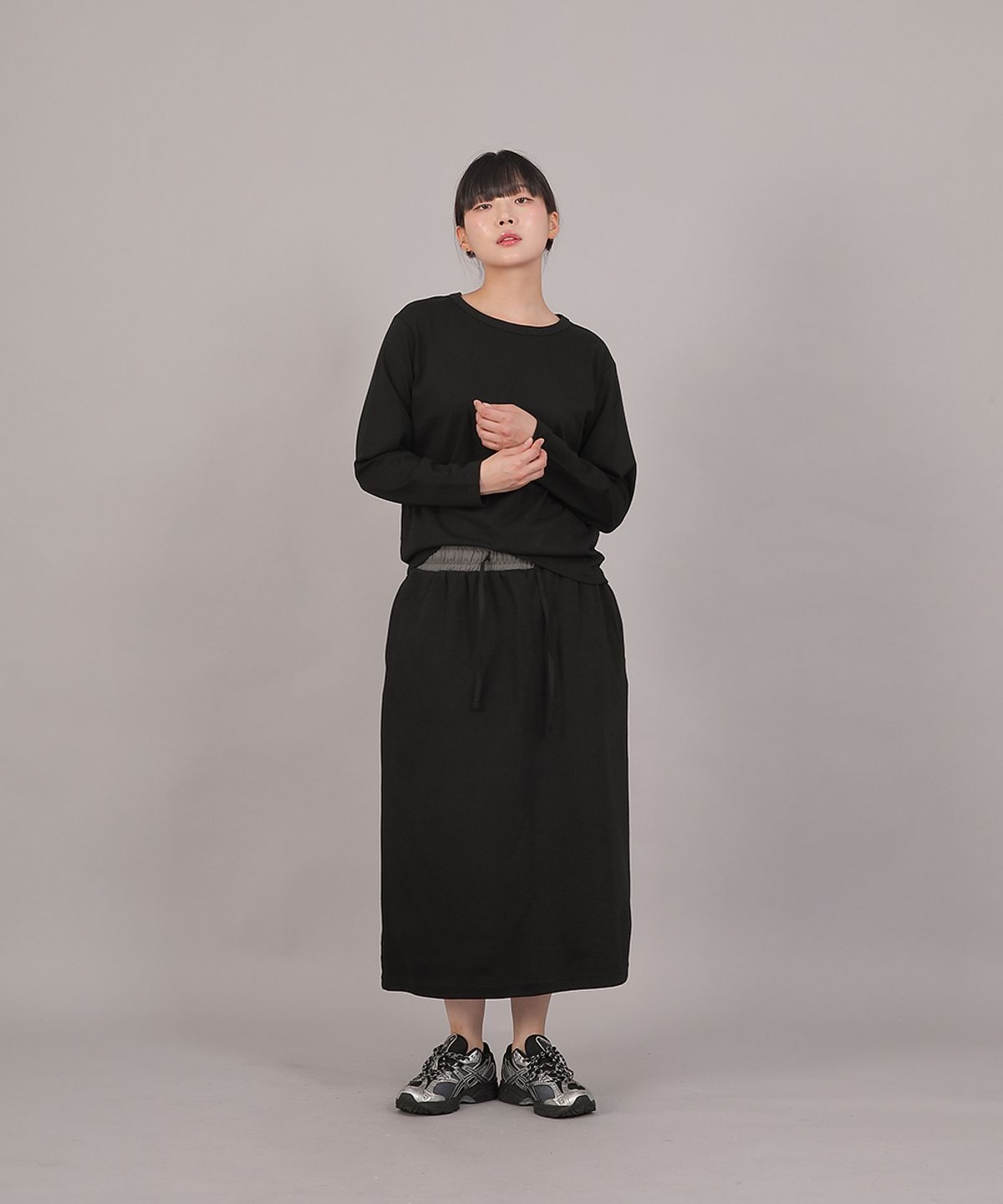 세인트크루(SAINTCREW) 미니멀 16s 코튼 R넥 긴팔티셔츠 MMR-8A13 블랙
