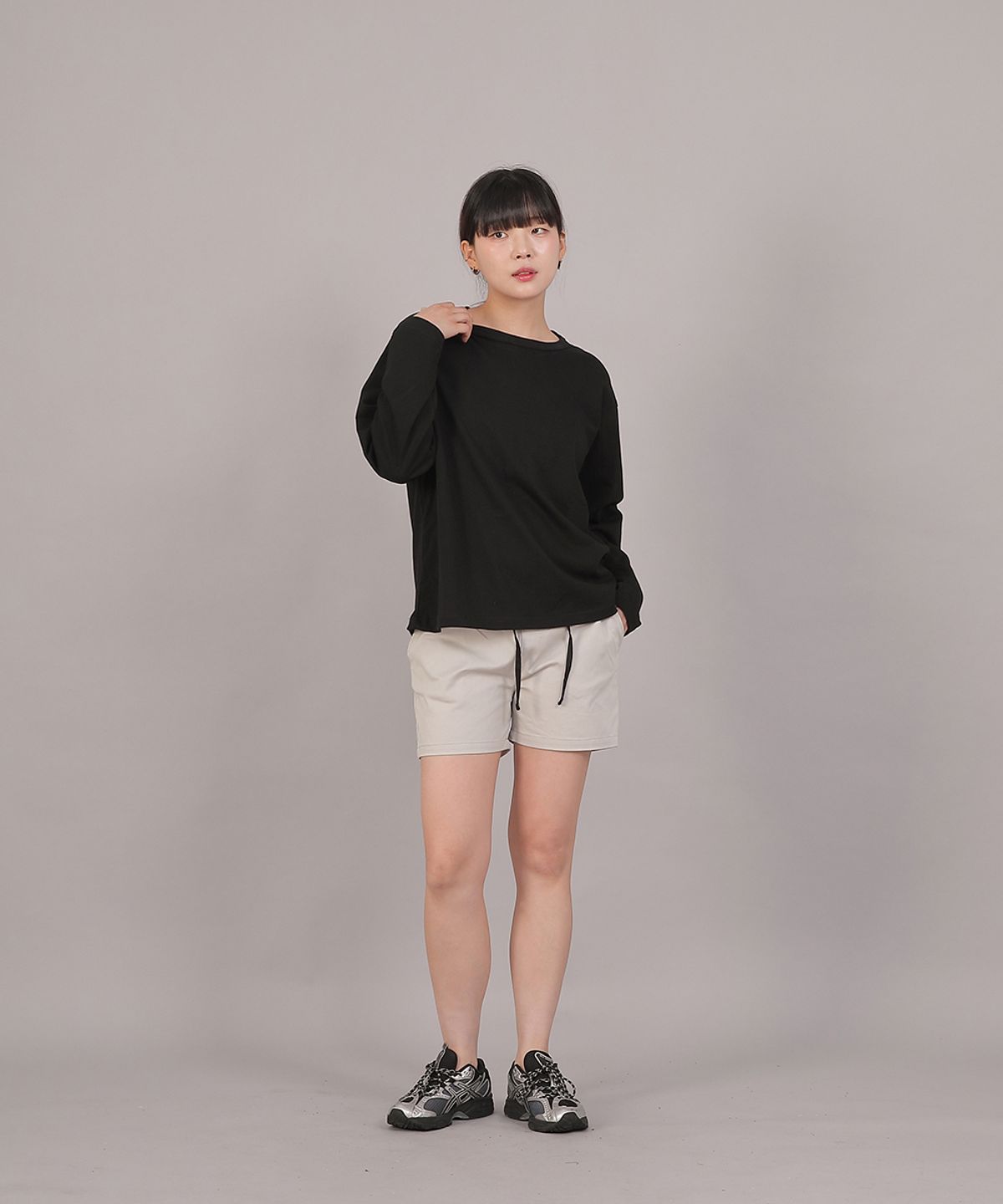 세인트크루(SAINTCREW) 오버핏 16s 코튼 R넥 긴팔티셔츠 RCO-8A17 블랙