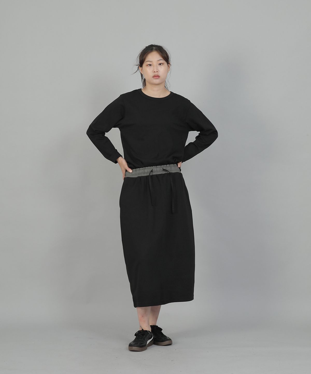 세인트크루(SAINTCREW) 미니멀 소프트 R넥 긴팔티셔츠 MMS-8A14 블랙