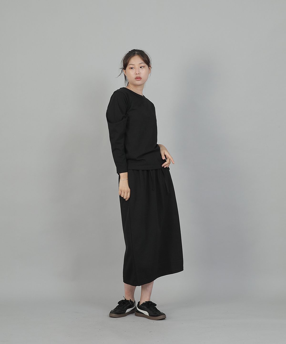 세인트크루(SAINTCREW) 미니멀 소프트 R넥 긴팔티셔츠 MMS-8A14 블랙