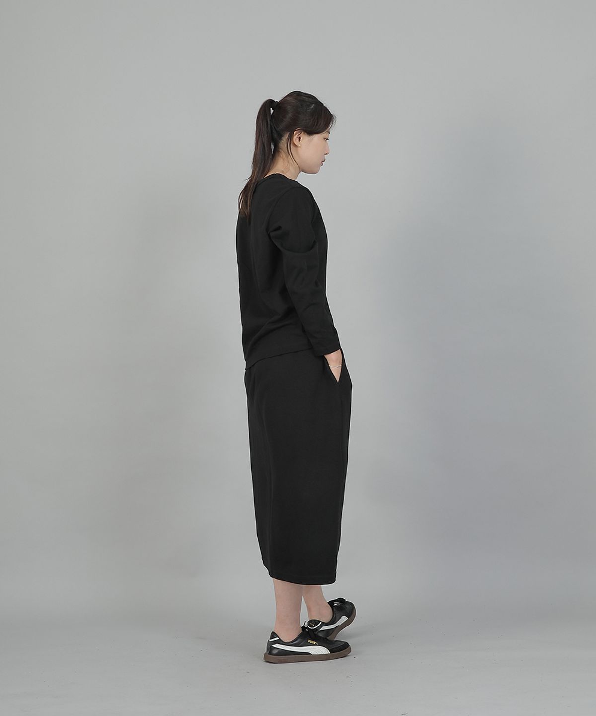 세인트크루(SAINTCREW) 미니멀 소프트 R넥 긴팔티셔츠 MMS-8A14 블랙