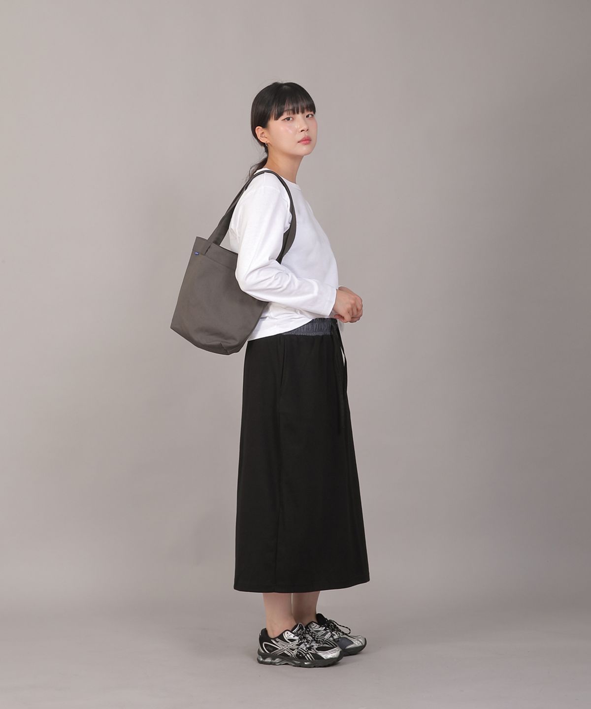 세인트크루(SAINTCREW) 미니멀 소프트 R넥 긴팔티셔츠 MMS-8A14 화이트