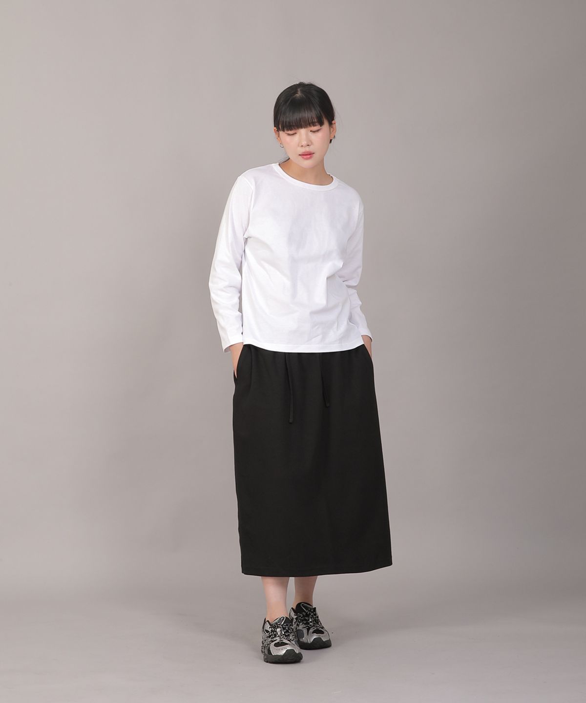 세인트크루(SAINTCREW) 미니멀 소프트 R넥 긴팔티셔츠 MMS-8A14 화이트