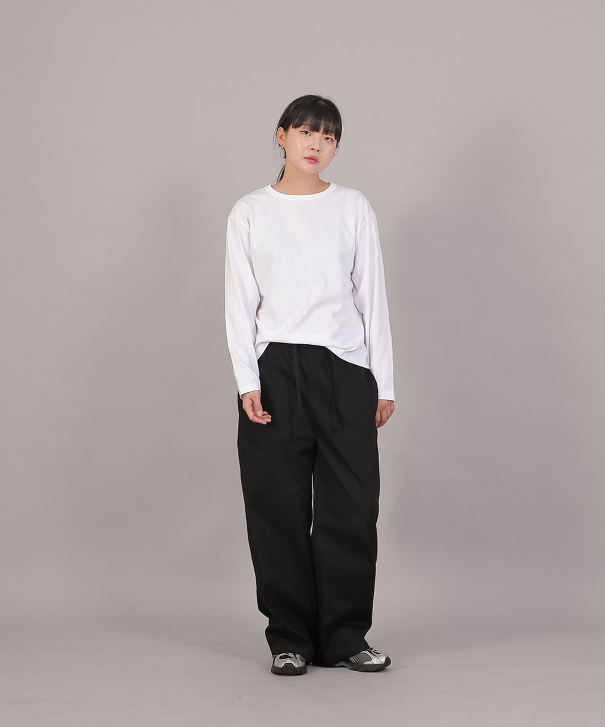 세인트크루(SAINTCREW) 오버핏 소프트 R넥 긴팔티셔츠 RMR-8A18 화이트