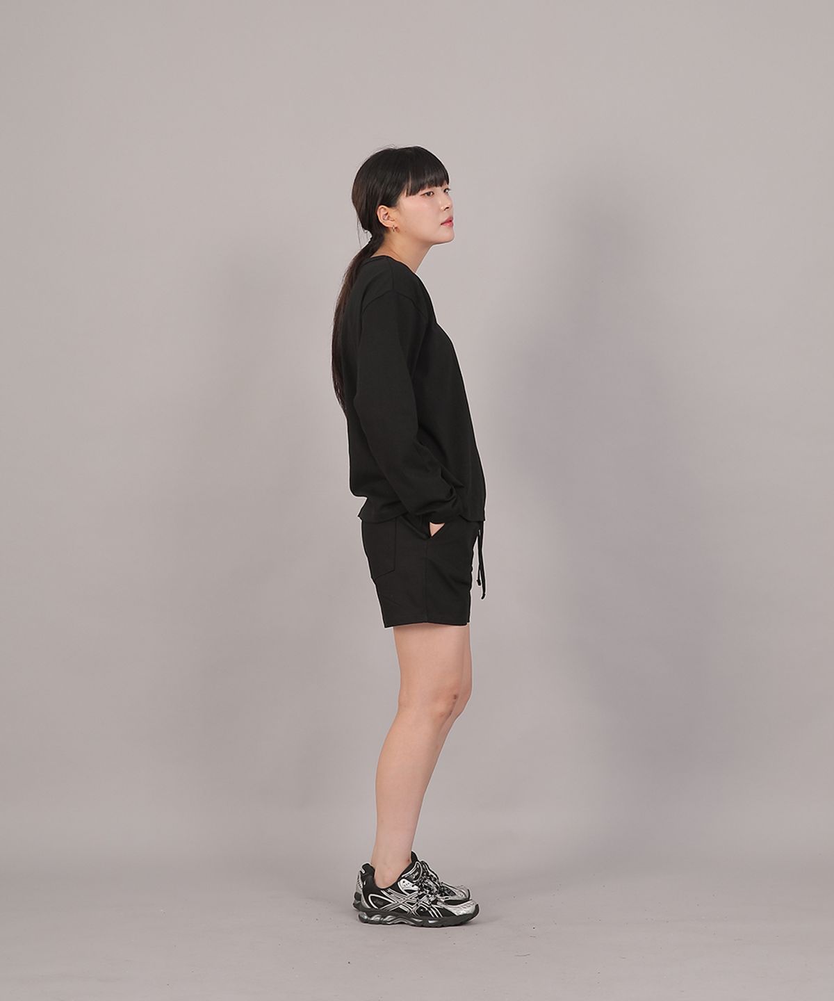 세인트크루(SAINTCREW) 오버핏 소프트 V넥 긴팔티셔츠 CVL-8A20 블랙