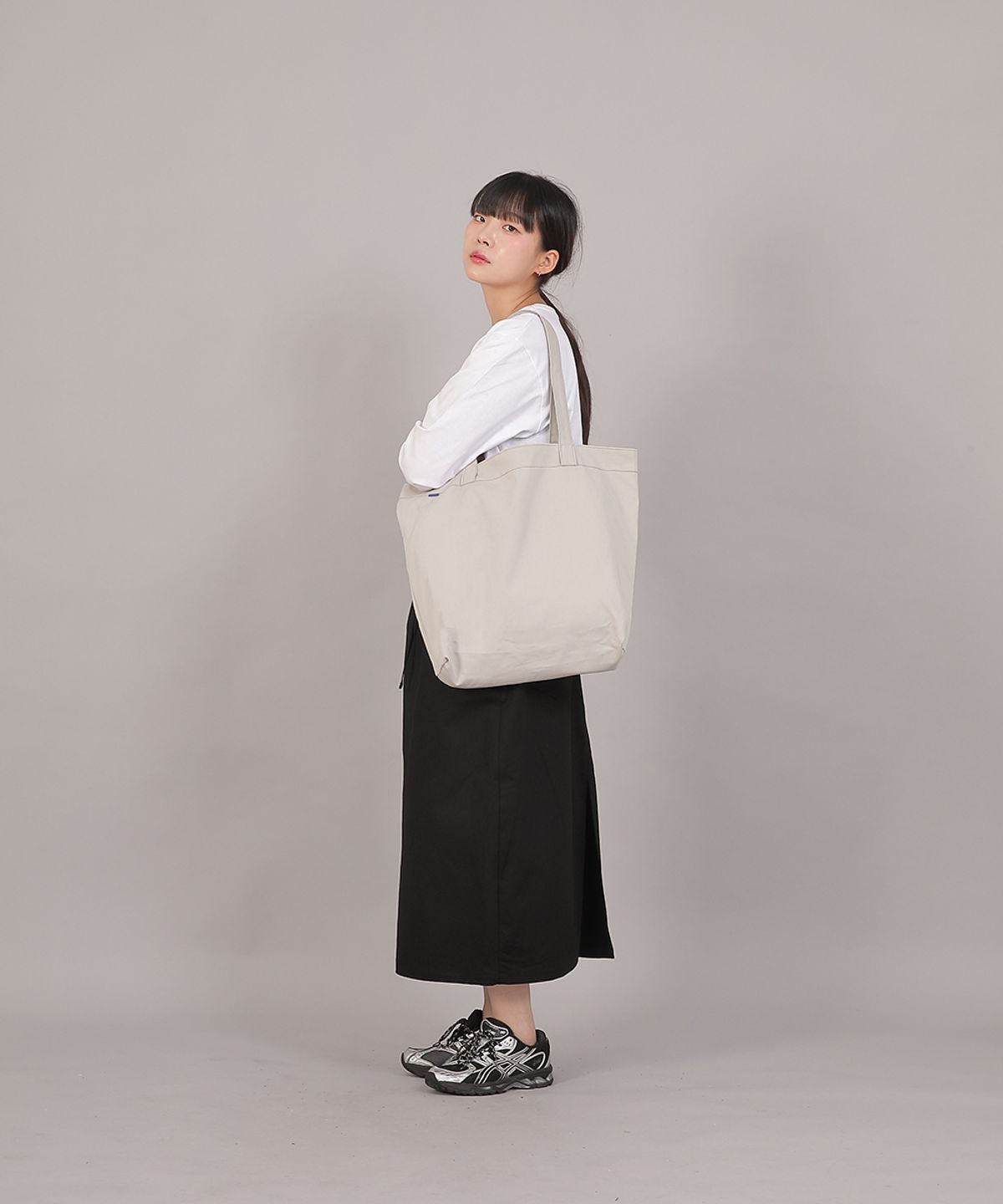 세인트크루(SAINTCREW) 포켓리스 빅사이즈 트래페즈 에코백 BPL-164 오트밀