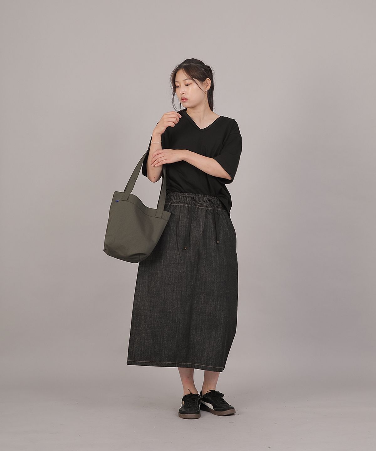 세인트크루(SAINTCREW) 포켓리스 트래페즈 에코백 EPL-166 카키M