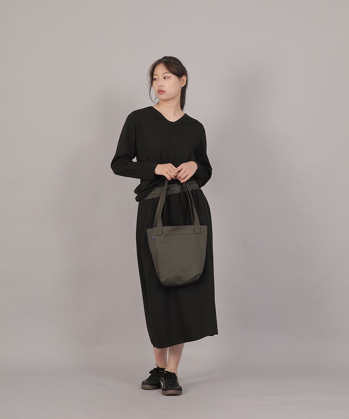 세인트크루(SAINTCREW) 포켓리스 트래페즈 에코백 EPL-166 카키M