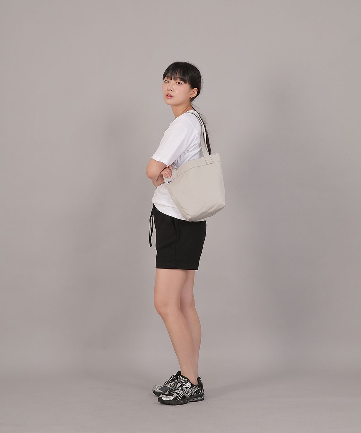 세인트크루(SAINTCREW) 포켓리스 트래페즈 에코백 EPL-166 오트밀M