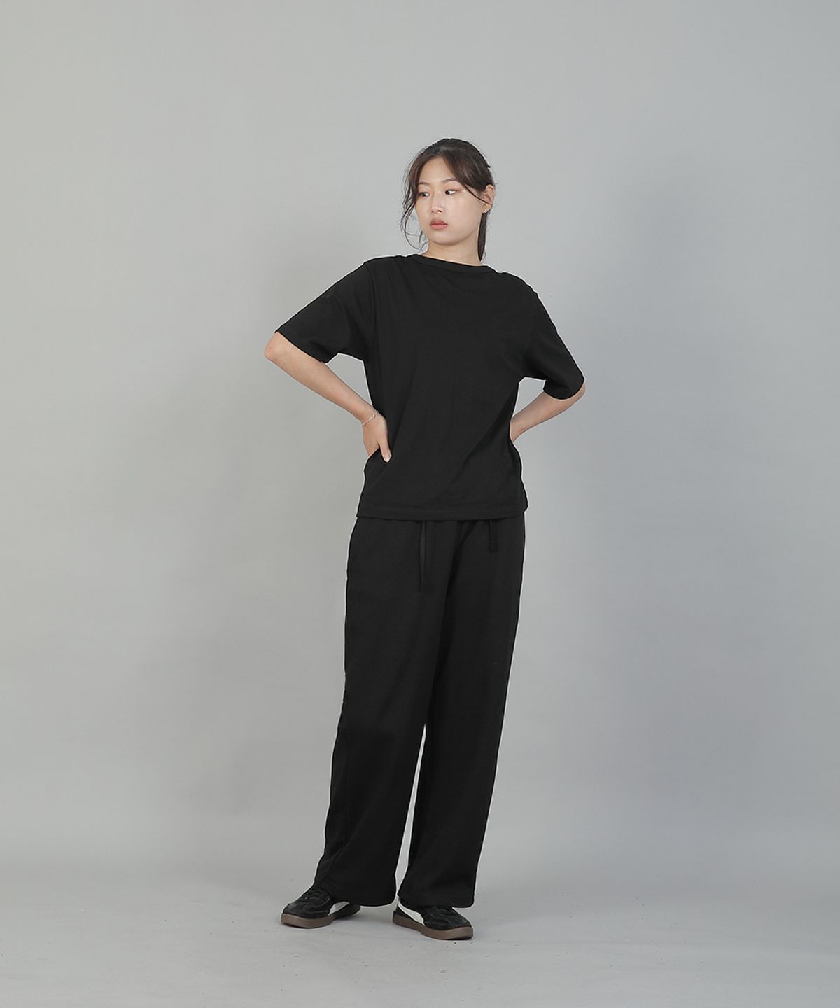 세인트크루(SAINTCREW) 소프트 밴딩 와이드팬츠 ESB-384 그레이블랙