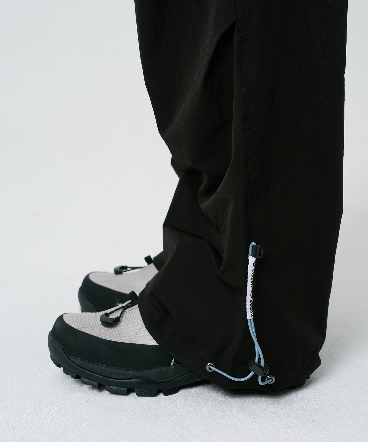 산로(SANRO) [UNISEX] 사이드 스트링 팬츠 - 블랙