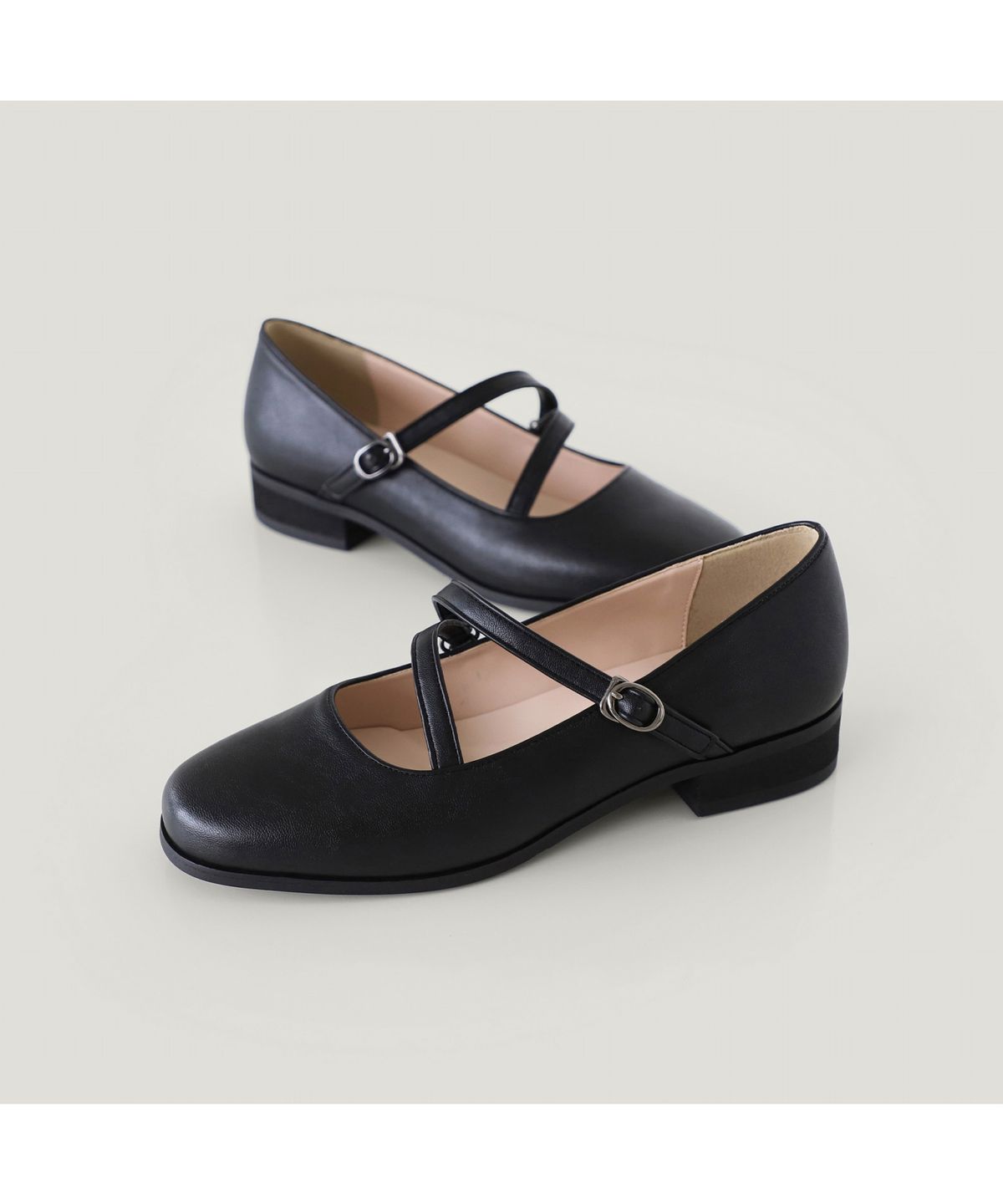 엘칸토(ELCANTO) 인텐스 여성 소프트 스트랩 메리제인 슈즈 2.5cm LCWD37I639