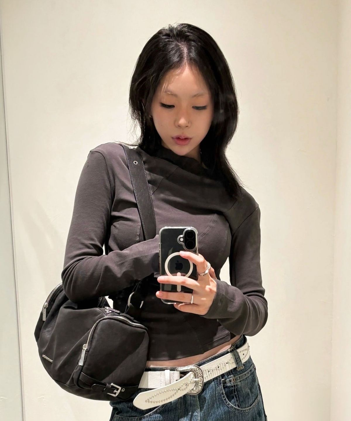 마스마룰즈(MASMARULEZ) Bolt buckle bag_Dark Gray
