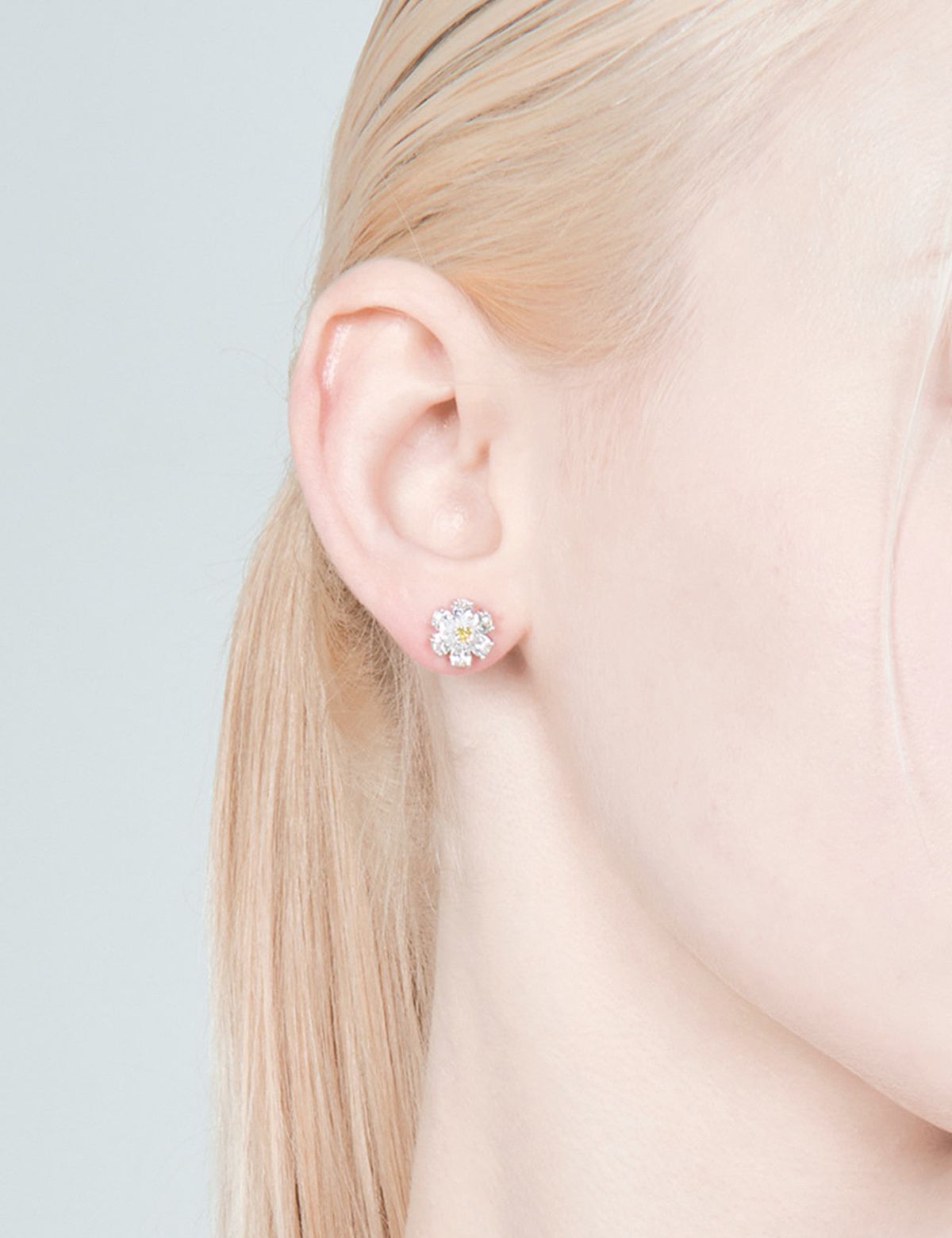 아이스볼(ICEBALL) Pear flower earring