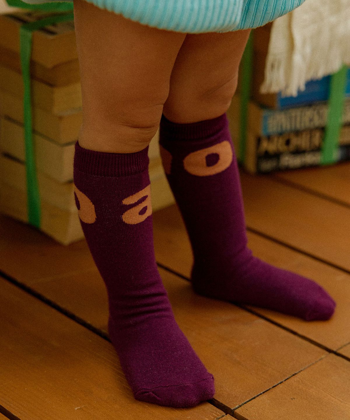 아보(AVO) AVO LONG JACQUARD SOCKS_3colors