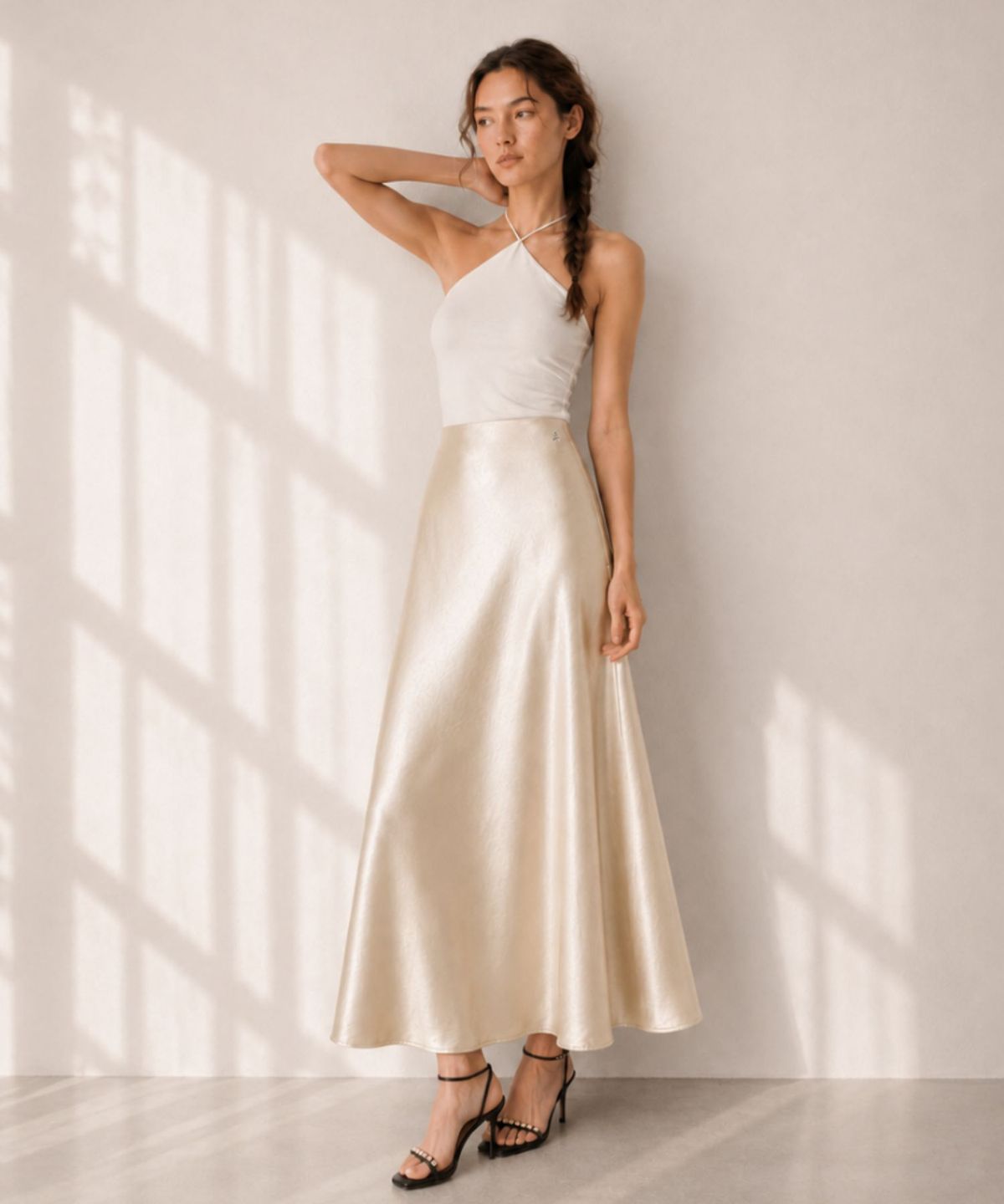 블랙크러쉬(BLACRUSH) Silky Satin Slim Skirt / 버터크림