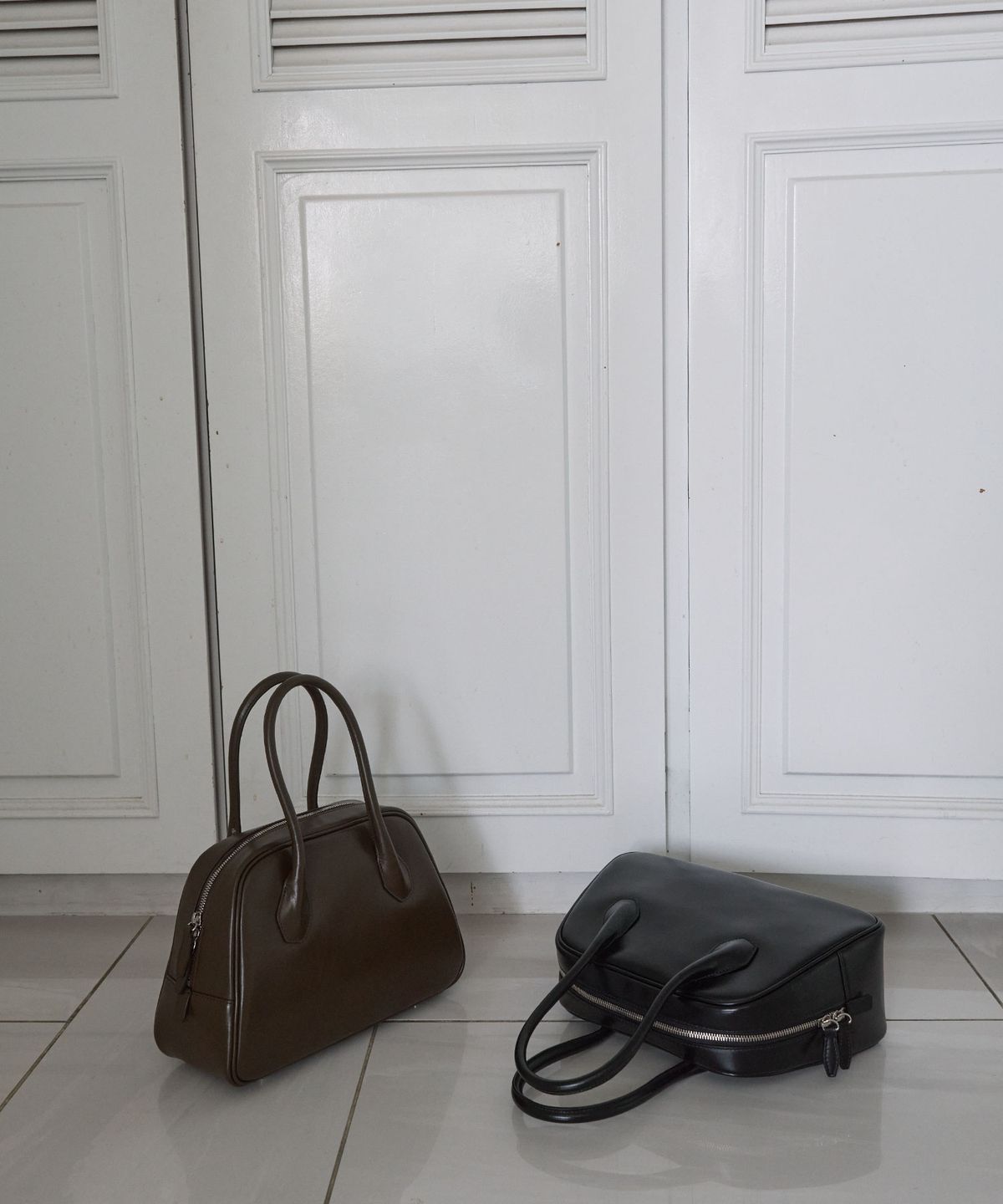 포이베(FOIVE) 베바 토트 VEBA Tote Black