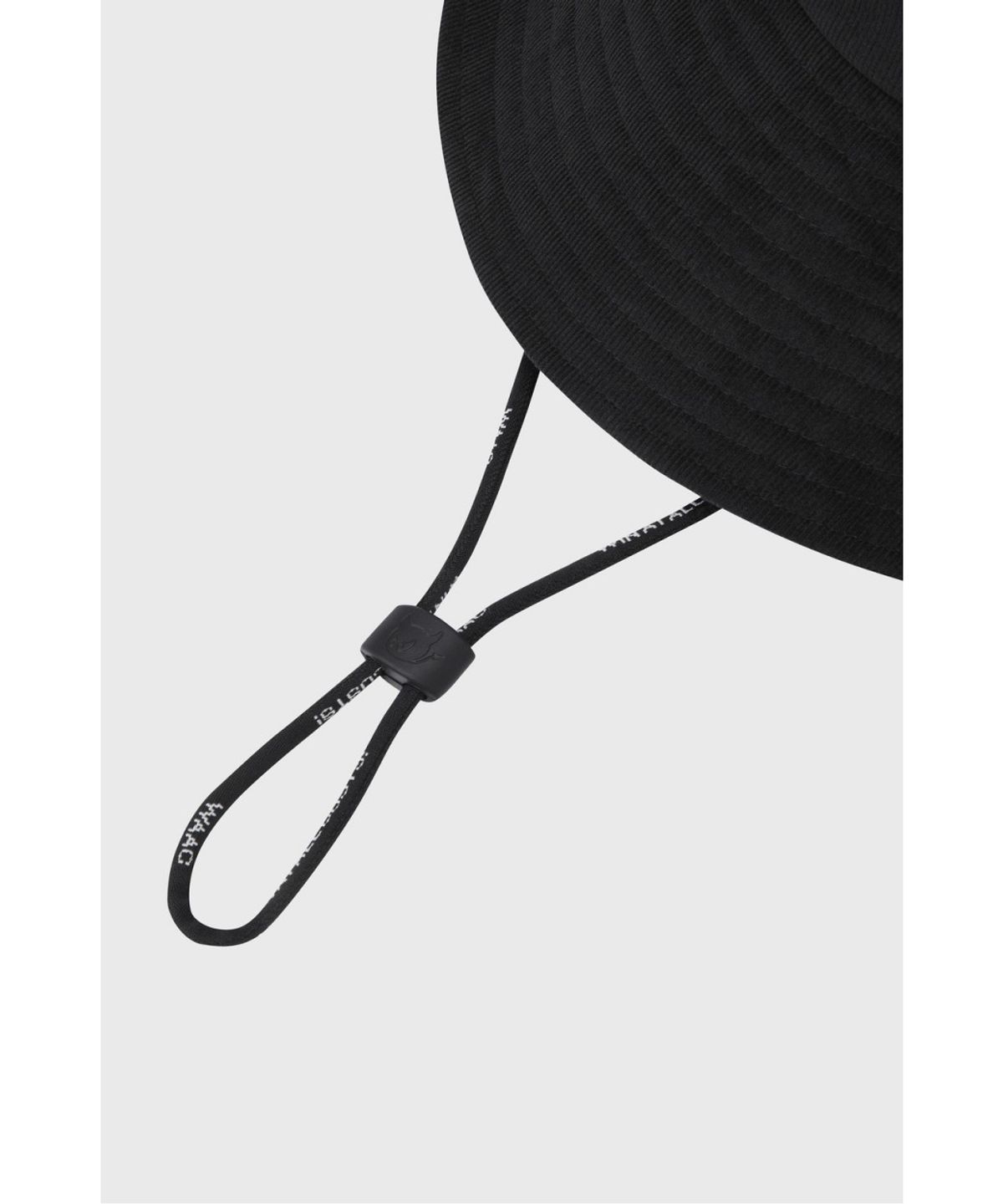 왁(WAAC) UNI Essential Bucket Hat WGRCX26670BKX