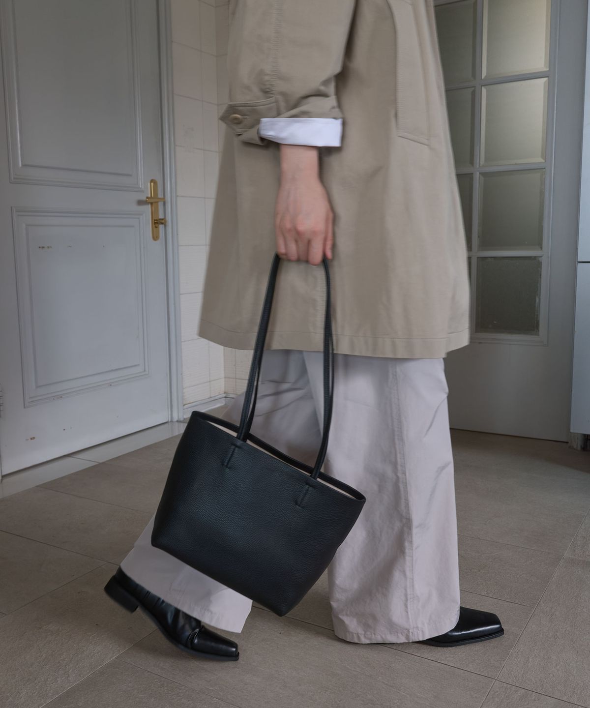 포이베(FOIVE) 발로 숄더 VALO Shoulder Black
