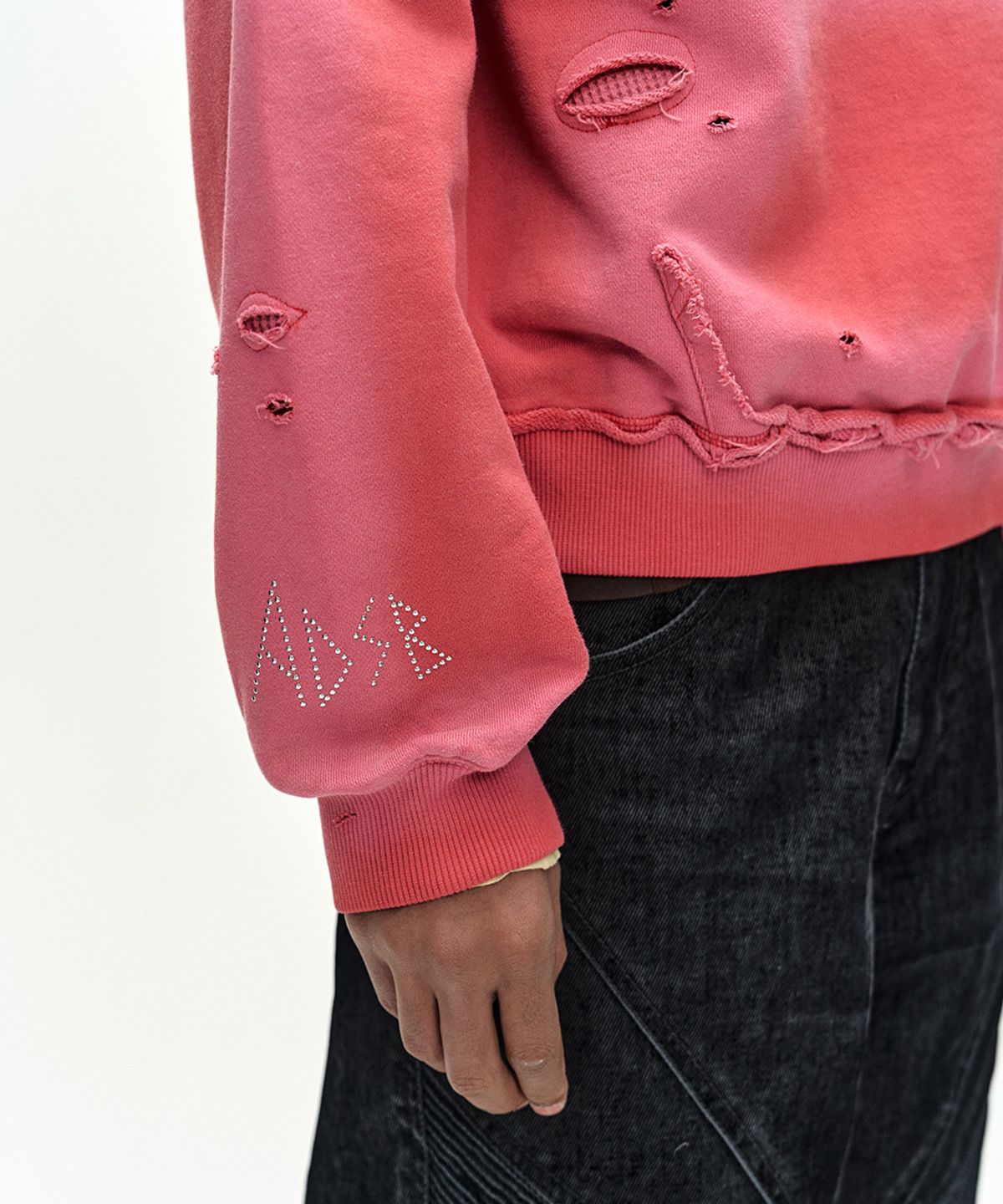 앤더슨벨(ADSB ANDERSSON BELL) (ESSENTIAL) UNISEX SPRAY WASHED AGAIN LIP HOODIE (RED)