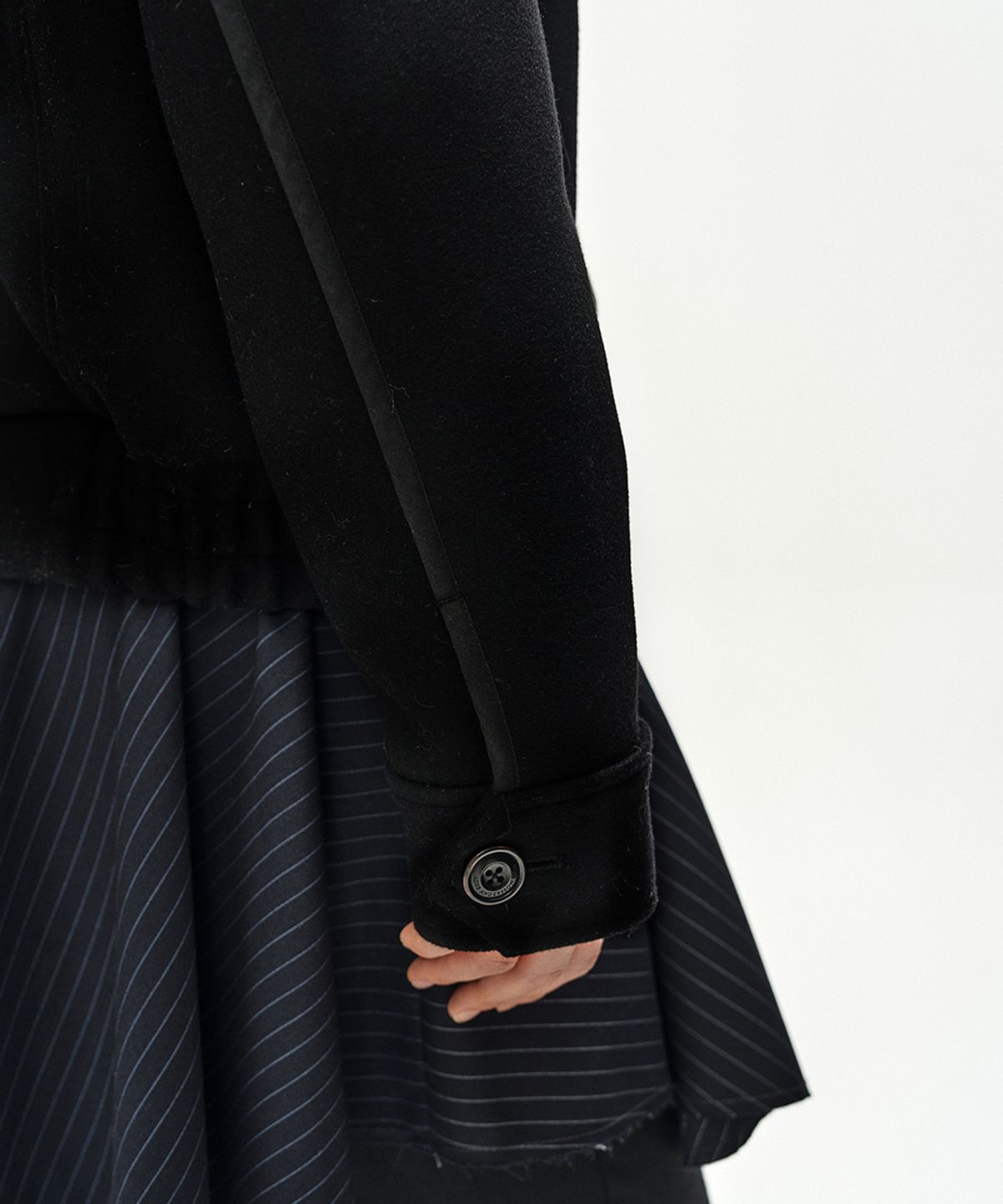 앤더슨벨(ADSB ANDERSSON BELL) LINUS HARRINGTON WOOL JACKET (BLACK)