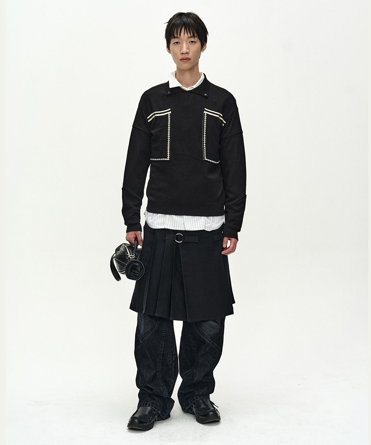 앤더슨벨(ADSB ANDERSSON BELL) BIG POCKET POLO SWEATER (BLACK)