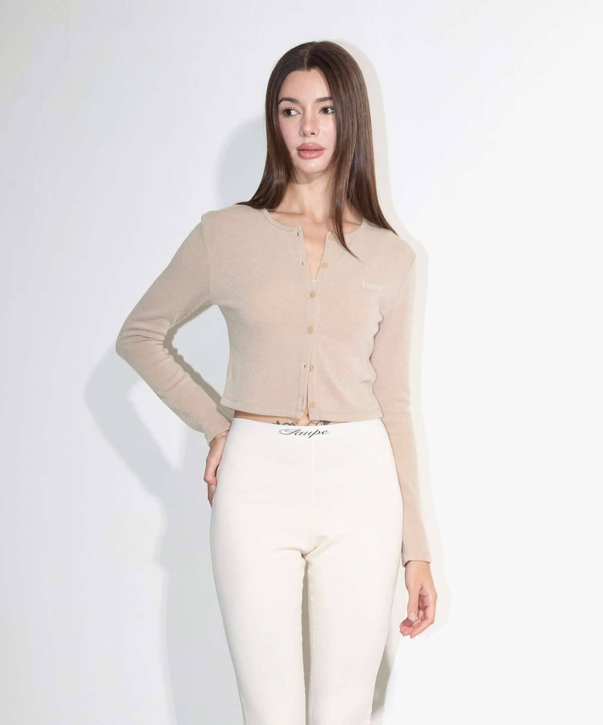 미아올라(MIAOLA) Crop Button Cardigan