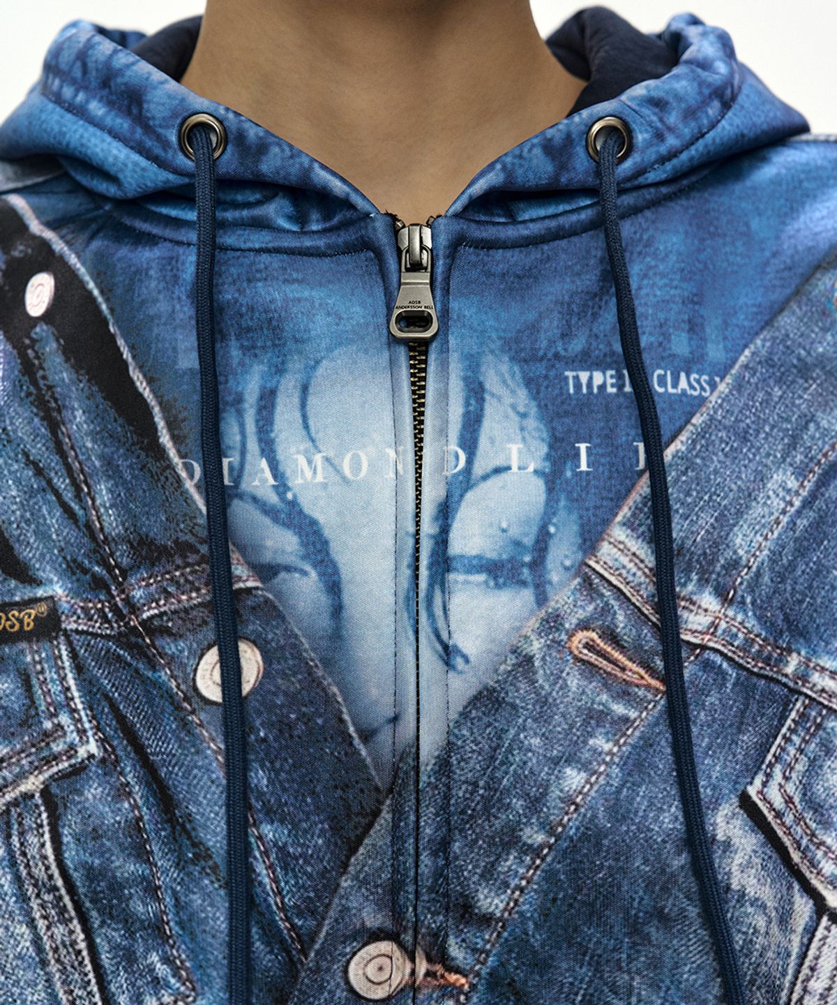 앤더슨벨(ADSB ANDERSSON BELL) DENIM LAYERED TROMPE LOEIL HOODIE (BLUE)