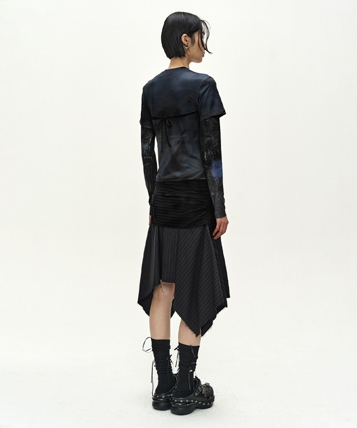 앤더슨벨(ADSB ANDERSSON BELL) SUE WRAPPED SHIRT ASYMMETRIC SKIRT (BLACK)