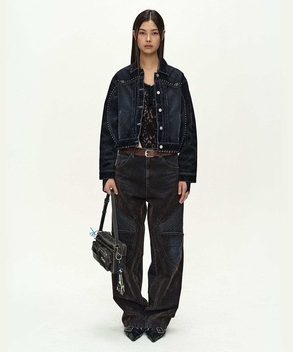 앤더슨벨(ADSB ANDERSSON BELL) STUDDED VELVET DENIM JACKET (BLACK/NAVY)