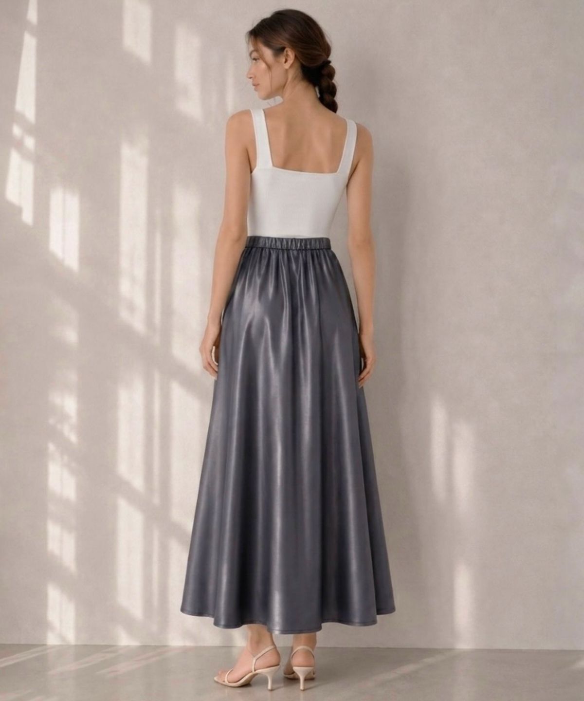 블랙크러쉬(BLACRUSH) Silky Satin A-Line Skirt / 차콜