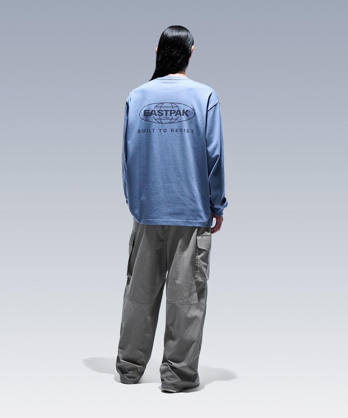 이스트팩(EASTPAK) 베이직 로고 티셔츠 Light Blue