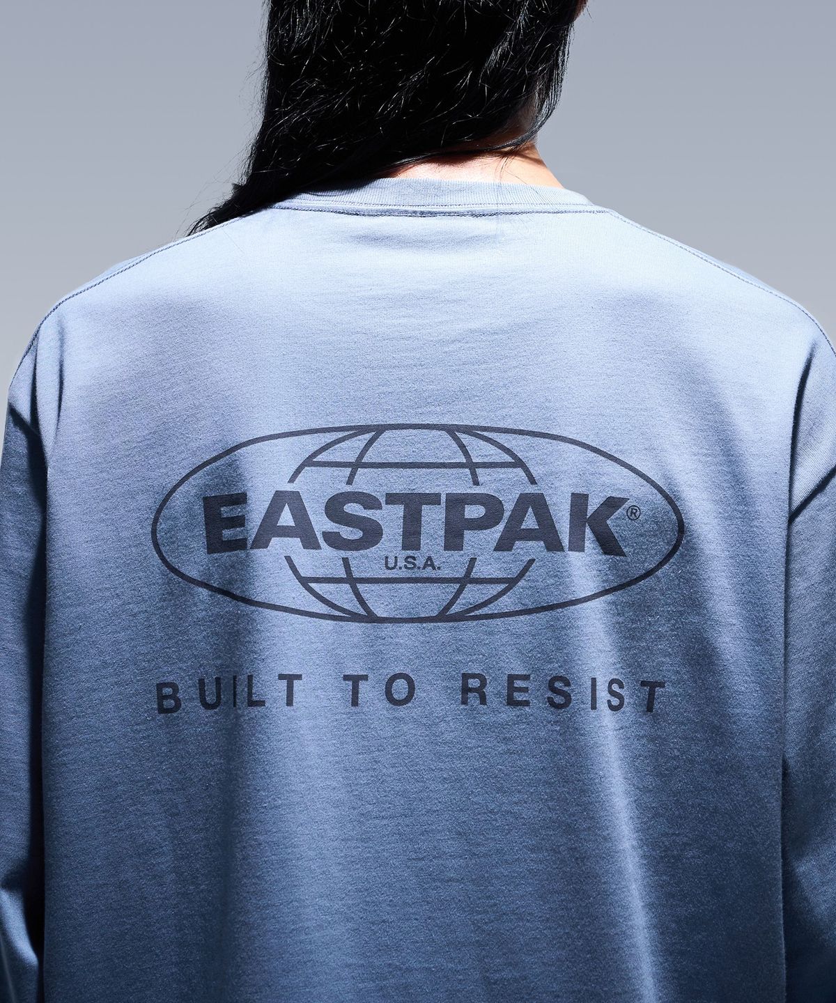 이스트팩(EASTPAK) 베이직 로고 티셔츠 Light Blue