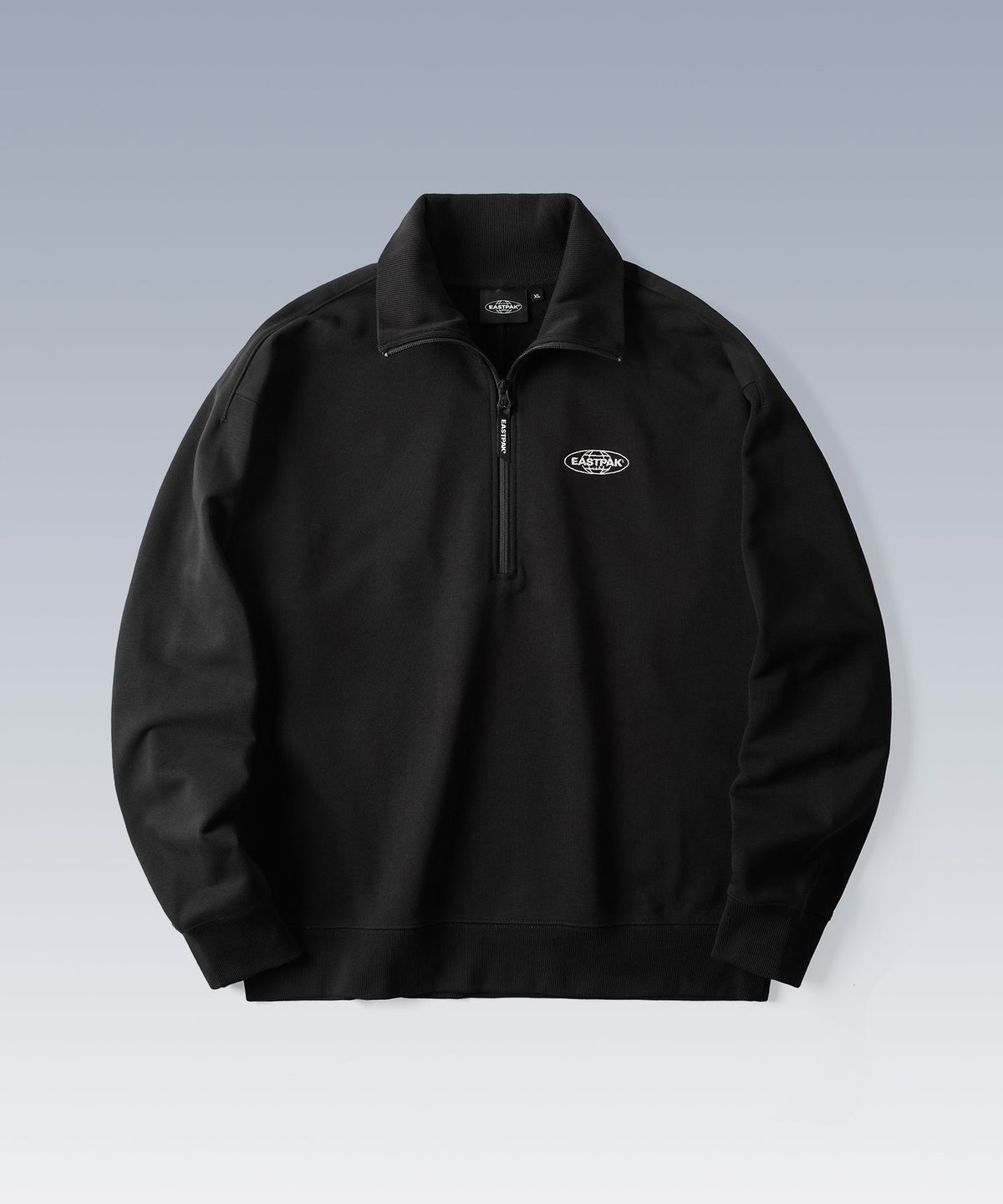 이스트팩(EASTPAK) 로고 하프 집업 스웨트셔츠 Black