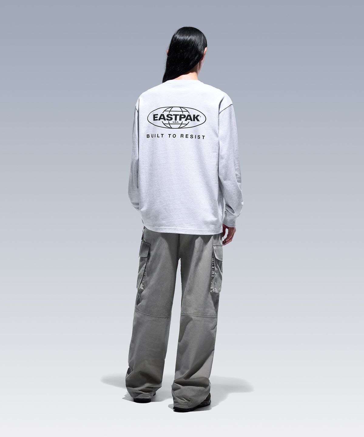 이스트팩(EASTPAK) 파라슈트 카고 팬츠 Khaki