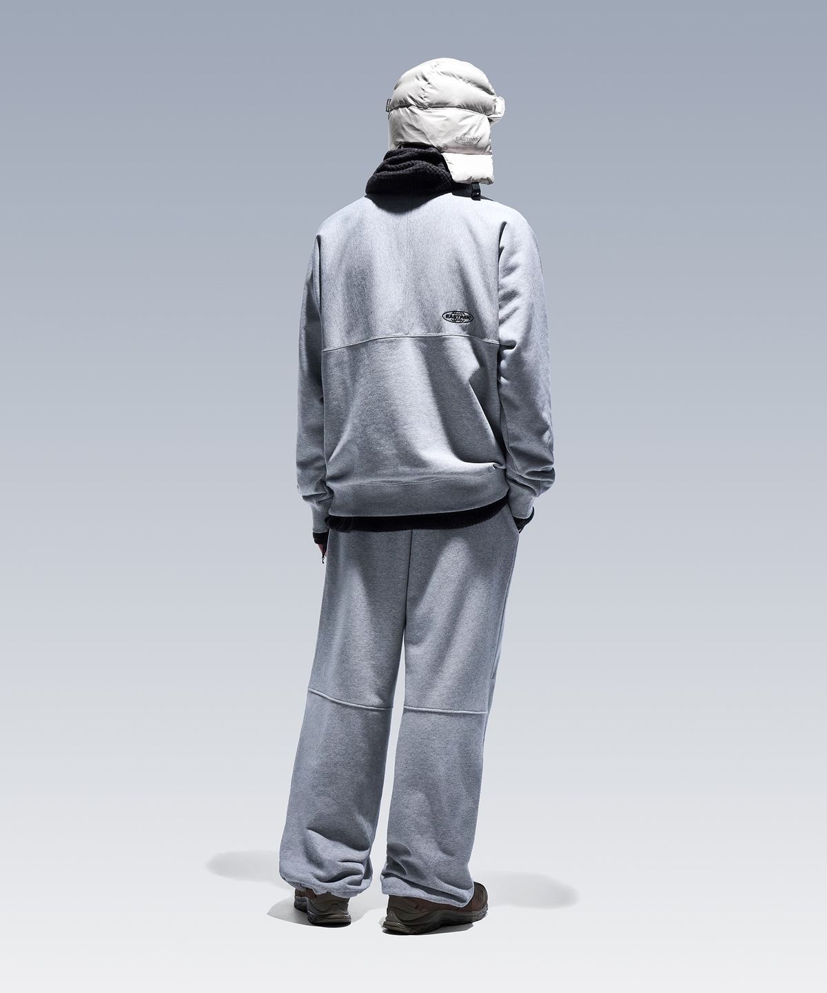 이스트팩(EASTPAK) 파라슈트 스웨트팬츠 Medium Grey Melange