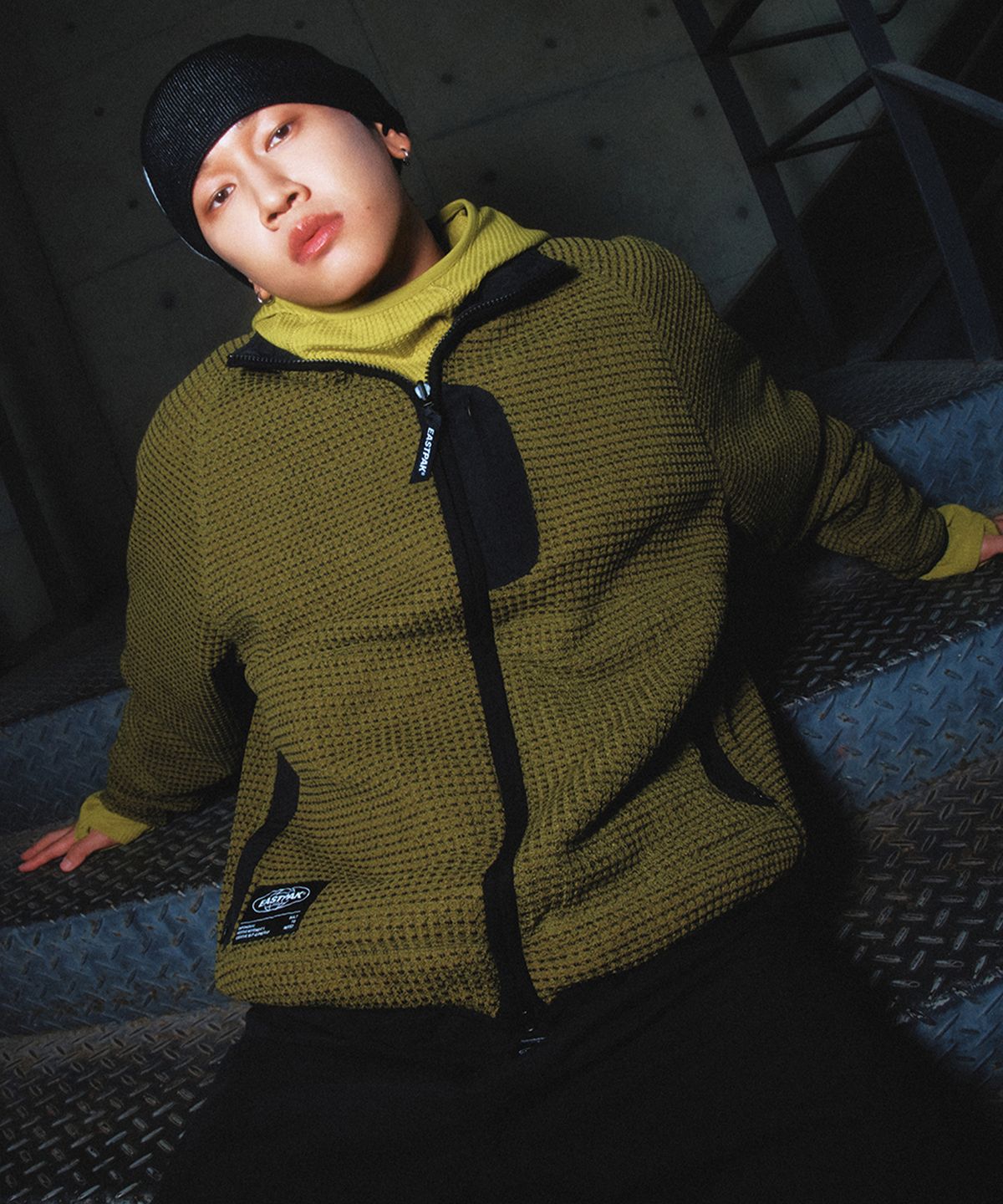 이스트팩(EASTPAK) 리버시블 비니 Black