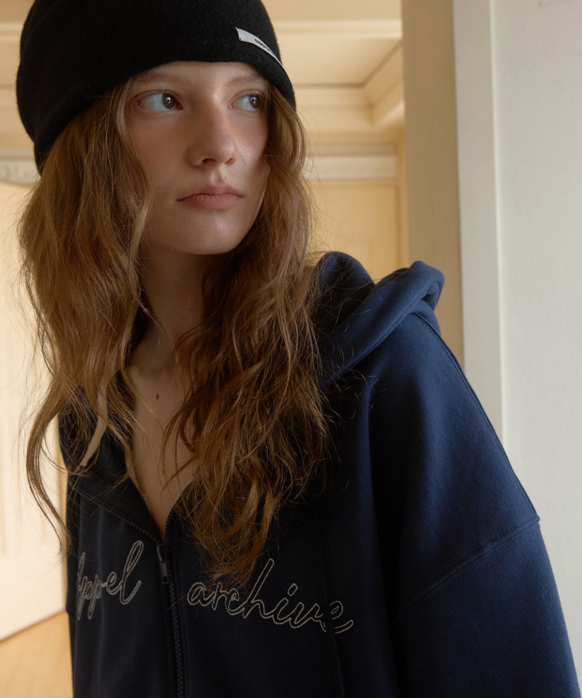 어패럴아카이브(APPAREL ARCHIVE) Polite hoodie zip-up - Navy