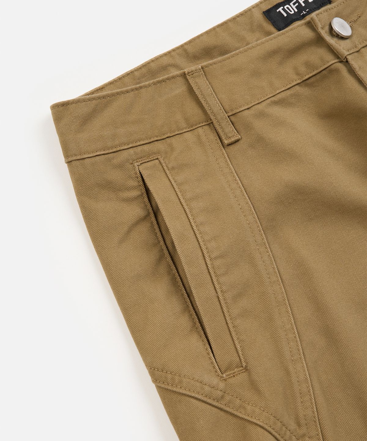 토피(TOFFEE) 커브드 절개 카고 팬츠 (BEIGE)