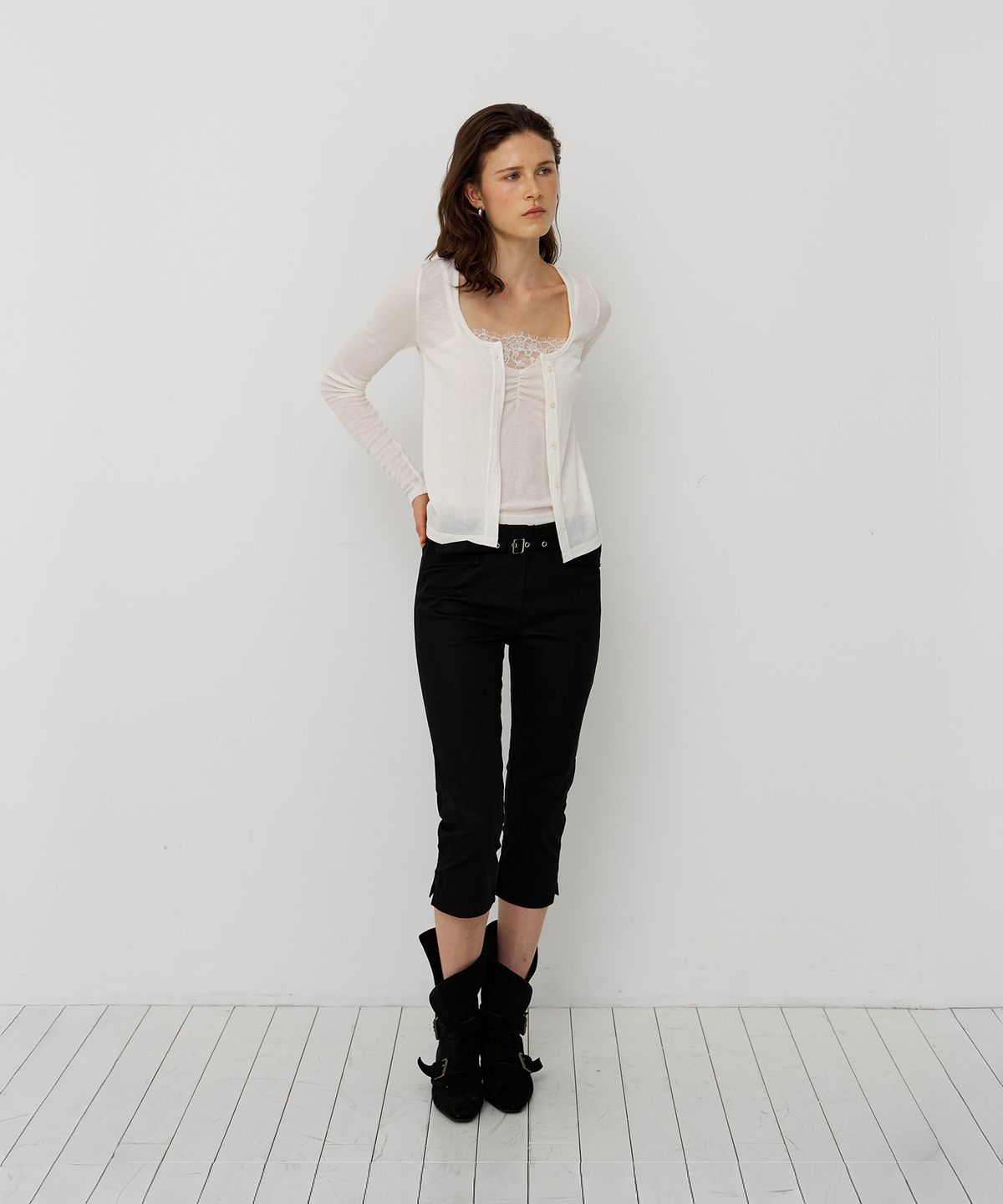 스르비(SELEVER) Belted Capri Pants_2 Color