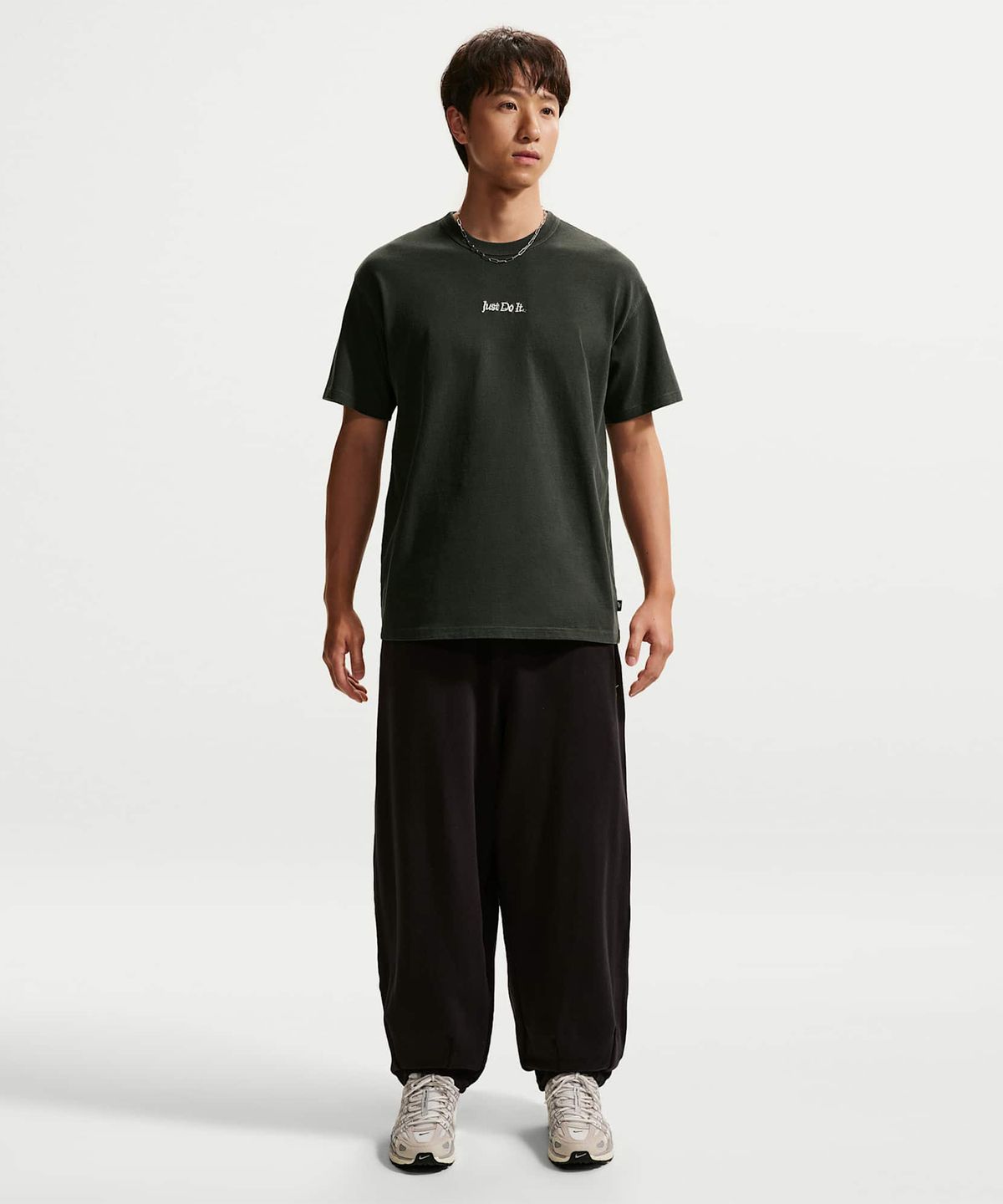 나이키(NIKE) 스포츠웨어 프리미엄 에센셜 티셔츠 M - 뉴스프린트 / IM9344-005