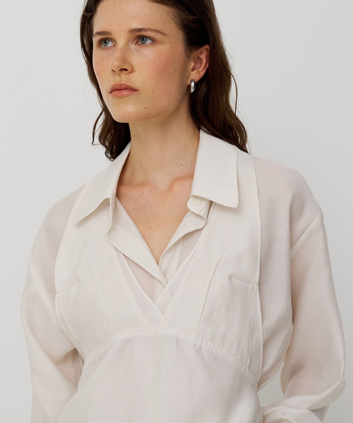 스르비(SELEVER) Lune Halter Shirt_3 Color